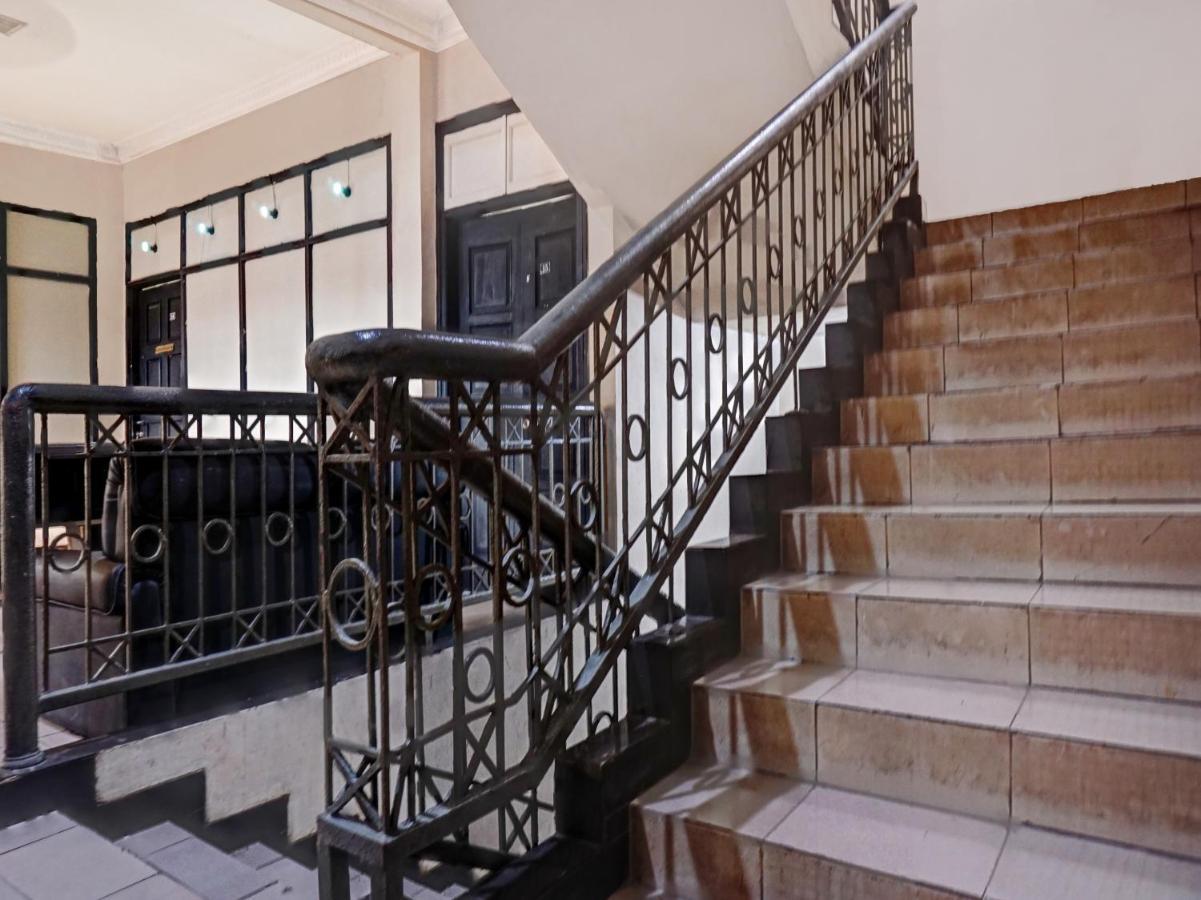 OYO 90702 Wisma Tobana Kebayoran Mencil Dış mekan fotoğraf